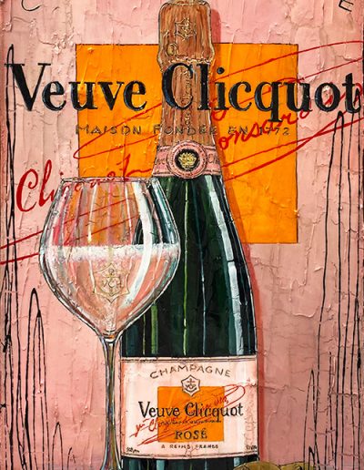 Bouteille et verre d'une bouteille de champagne Veuve Clicquot Rosé