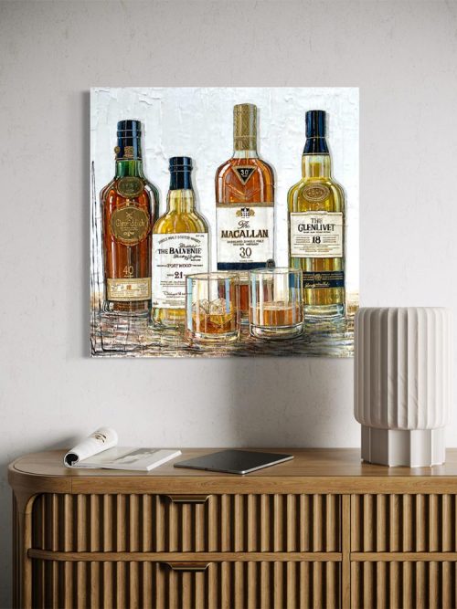 Œuvre originale « Scotchs de ma réserve » de Nathalie Chiasson intégrée dans un décor intérieur